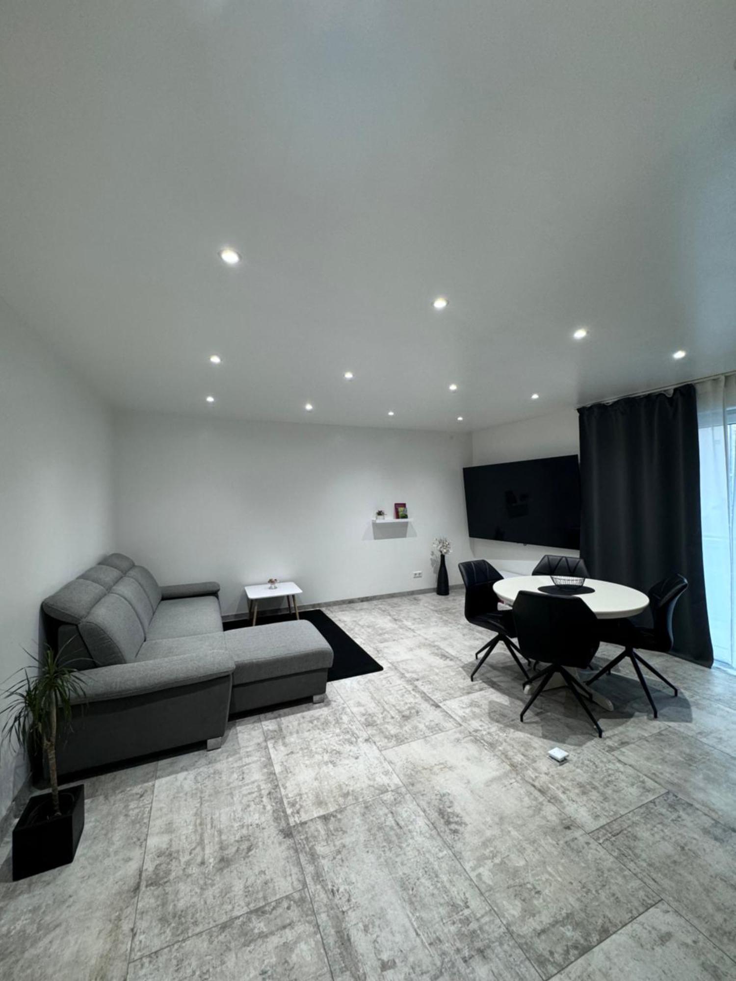 Stylisches City-Apartment Heilbronn Bagian luar foto